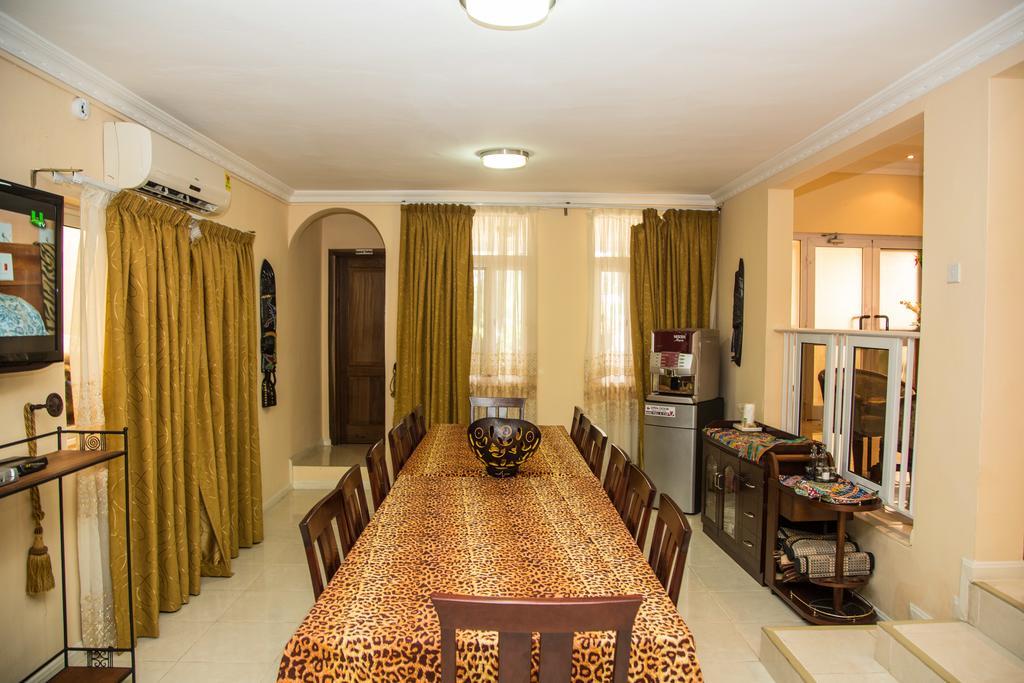 Alma House Hotel Acra Exterior foto